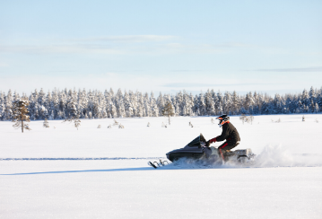 10 snowmobile safety tips to keep in mind before hitting the trails this winter