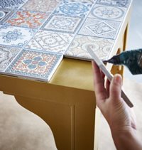 DIY mosaic table